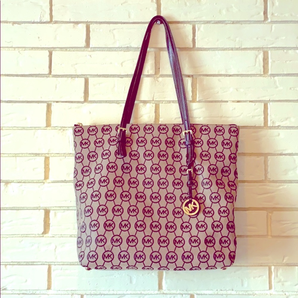 Michael Kors Logo Bag